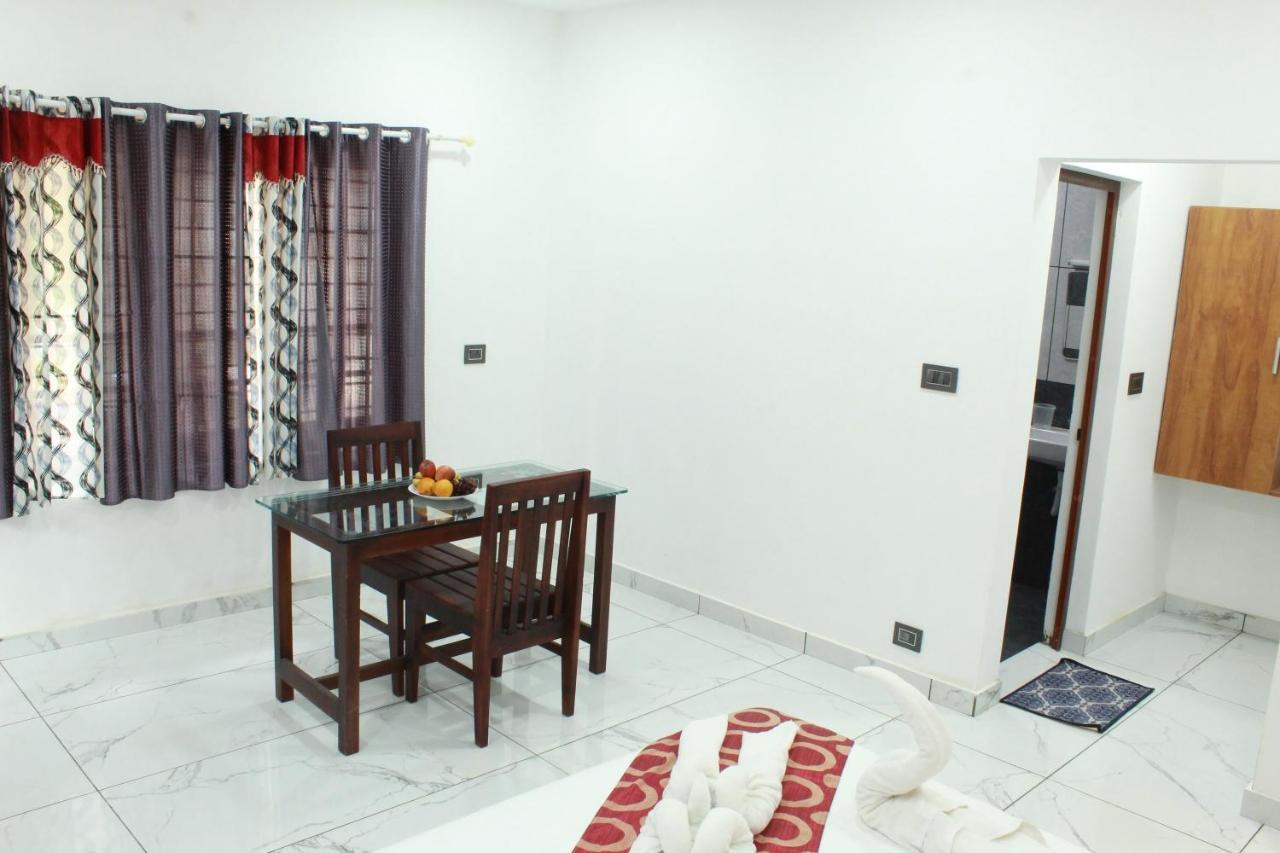 The Mountcourt Hotel มุนนาร์ ภายนอก รูปภาพ
